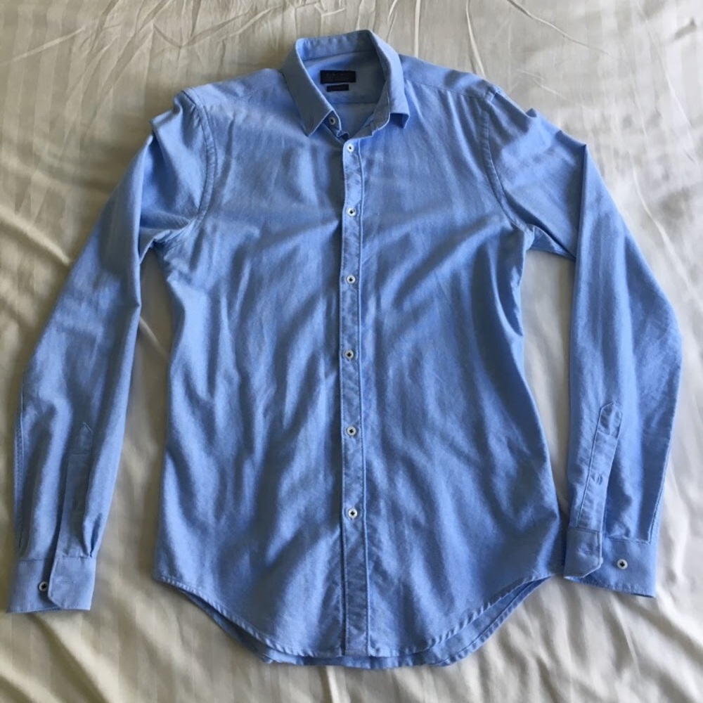Zara Men’s Light Blue Button Up Slim Fit Shirt